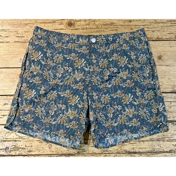 Theory Men’s Size L Floral Print Swim Trunks With Built In Liner NWOT - Picture 1 of 7